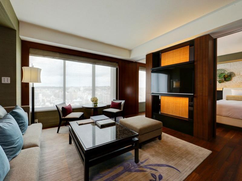 ไฮแอท รีเจนซี โอกินาวา โรงแรม 5*