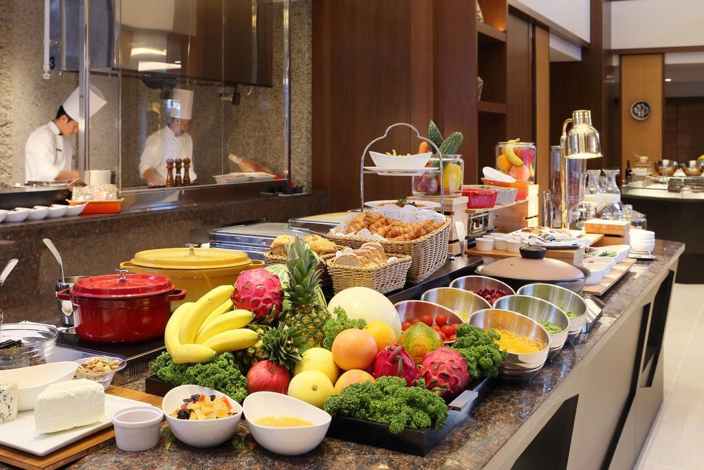 Hyatt Regency Naha, Okinawa 酒店 5*