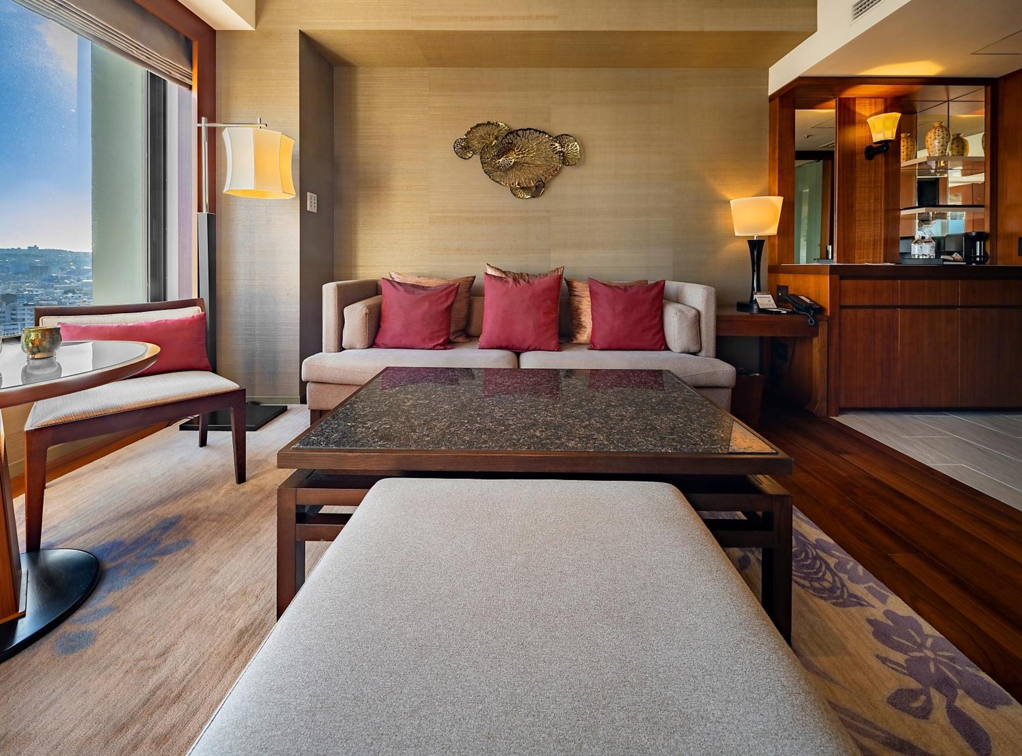Hyatt Regency Naha, Okinawa 5* 那霸